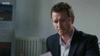It was raining. - Shakespeare & Hathaway - Private Investigators