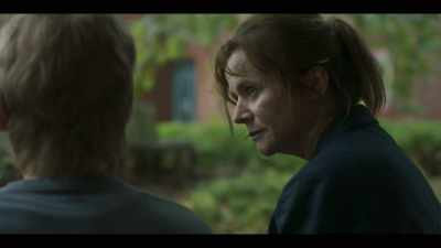 - It was raining.
- When was it raining? - Too Close