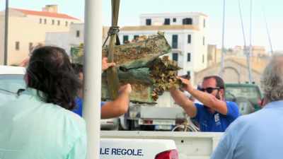 It really is giving insight
into what it was like to be - Lost Treasures of Rome