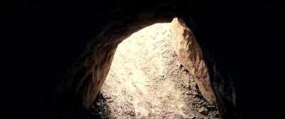 It really is
cramped in this hole... - Razzennest