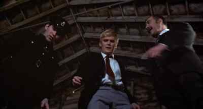 It"s a bloody tank. Try and get him out! - Scream and Scream Again