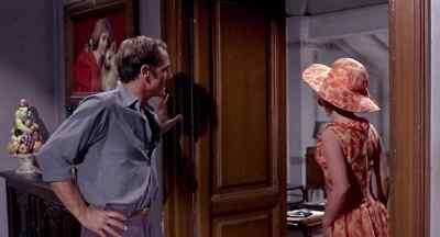 - It saw?
- If you went to Paris... - Buona Sera, Mrs  Campbell