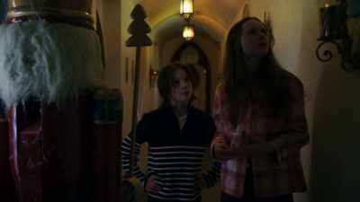 It says the Nutcracker
is guarding a treasure. - Mystery on Mistletoe Lane