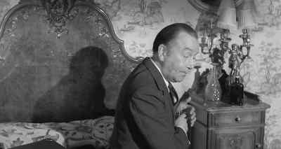 It seems we're sharing a bathroom, doctor. - Ten Little Indians