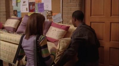 IT SHOULD BE OPEN. - Gilmore Girls