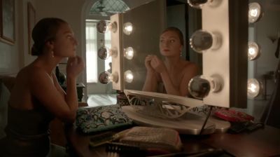 It should look effortless, ladies. - The Vampire Diaries