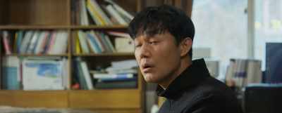 It shouldn't be facing
down. Make it face forward. - Woongnami