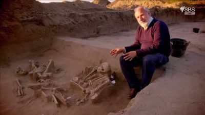 It shows that they fall down
into this fortification ditch - Curse of the Ancients with Alice Roberts