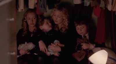 It smells like Mommy in here - Raising Helen