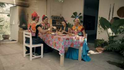 It smells...
[sniffs] - Eva Longoria: Searching for Mexico