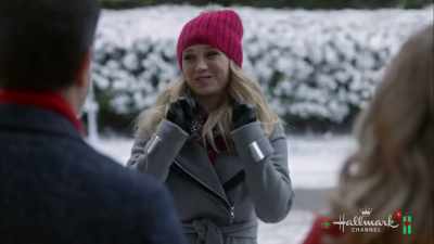 It is so exciting to
have you here once again. - Christmas Next Door