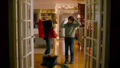 -It was so fun.
-I know. - The Christmas Sitters