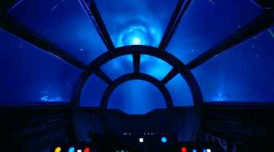It was so realistic
and so crazy, - Star Wars: Galaxy's Edge - Adventure Awaits