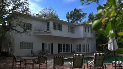 It sold for six million,
so being here today, - Buying Beverly Hills