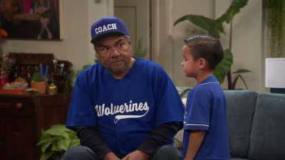 - It was someone named
"@VannaWhiteboy." - Lopez vs Lopez