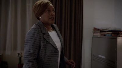 It sounded very urgent, Dr. Knowles. - Sons of Anarchy
