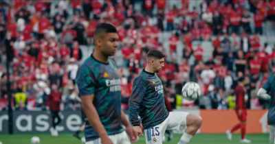 It is still possible,
the Champions League on match night - Super League: The War for Football