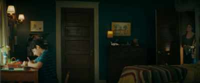 -It stinks out there.
- - Encounter