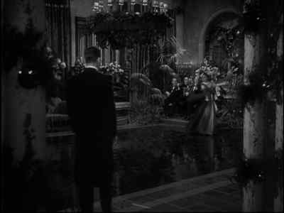 It sure was a cozy setup,
that bundle of raw nerves and Max - Sunset Blvd