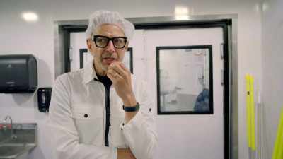 It tells a story, as he says - The World According to Jeff Goldblum