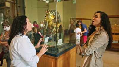It was the chicest thing you
could have, - Tutankhamun: Secrets of the Tomb