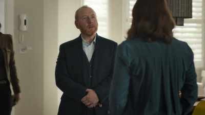 It was the one I gave
Robin for our anniversary. - The Chelsea Detective