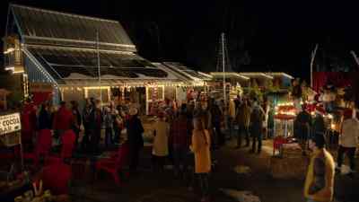 It is time
to light up the Carnival. - Christmas Under the Lights