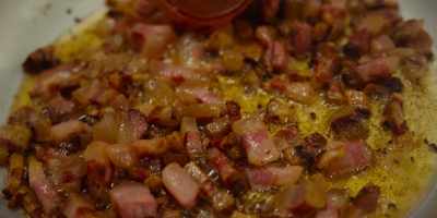 It has to taste like carbonara but fried. - Chef's Table: Pizza