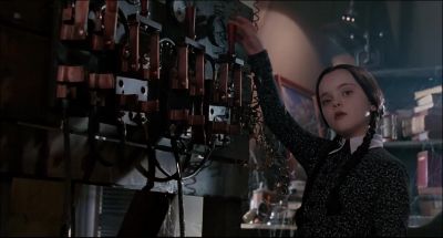 It has to warm upWhySo it can kill youI knew that - The Addams Family