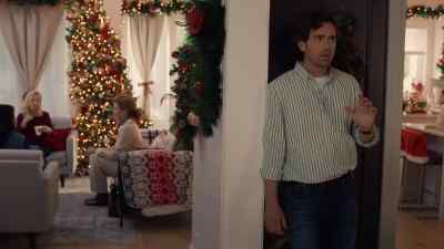 It was unrealistic to me how
everyone forgave her so easily - Confessions of a Christmas Letter
