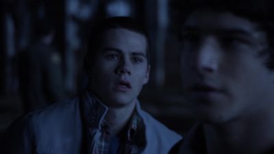 It wants me to do it. - Teen Wolf