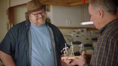 -It was...
-I know what you mean. (CHUCKLES) - Prop Culture