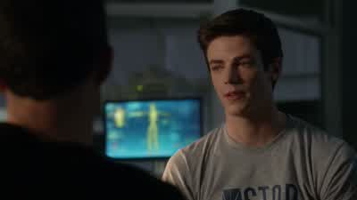 It was late, a sound woke me up. - The Flash