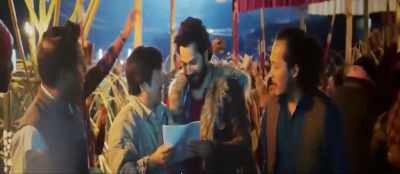 - It wasn't an animal!
- Then? - Bhediya