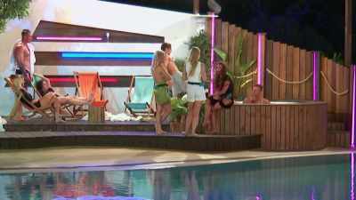 # It wasn't me - Love Island