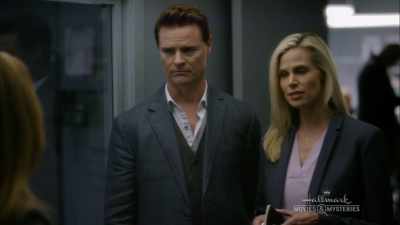 It wasn't until Saunders shared
the two sets of books with her - Gourmet Detective: Eat, Drink and Be Buried