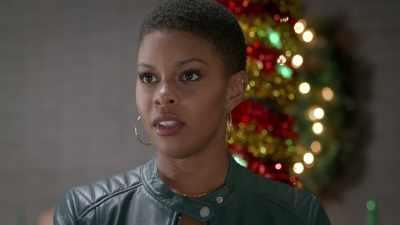 IT WOULD HAVE BEEN
A NICE TOUCH TO THE STORY, - A Christmas for Mary