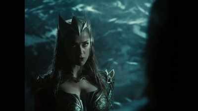 It would have been
her responsibility - Zack Snyder's Justice League