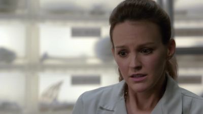 It would make me incredibly
happy if you would be my husband. - Bones