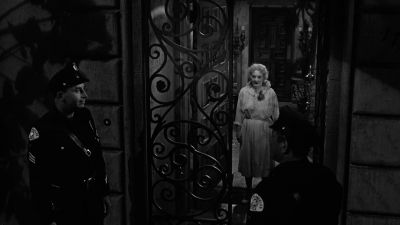 It wouldn't be a lot of bloody use calling next week - What Ever Happened to Baby Jane?