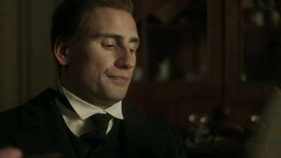 It is written underneath
your portrait, - Alias Grace