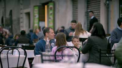 Italia set up a restaurant - Stanley Tucci: Searching for Italy