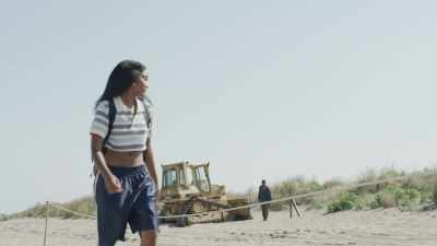 -(Italian music playing)
-(beach chatter) - We Are Who We Are