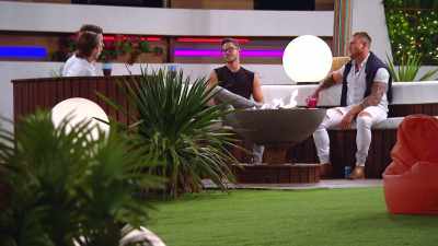It'd be interesting to see
how he acts on it, - Love Island