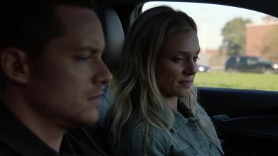 - It'd be real easy to move on
them both right now. - Chicago P.D.