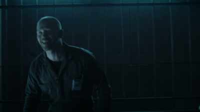 -It'll be fun.
Come... Come on. Oh.
-I don't... - The Passage