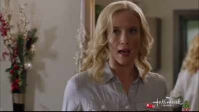 It'll be great for Julia
to have her son there, - Road to Christmas