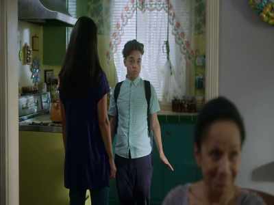 It'll be no problem to share a room. - On My Block