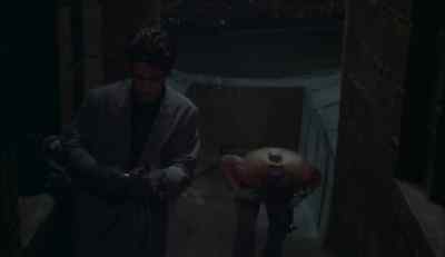 It'll be seconds until
Cedric gets to the light. - Topkapi