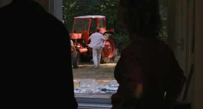 - It'll pull anything.
- That's good. That's very good. - Afire